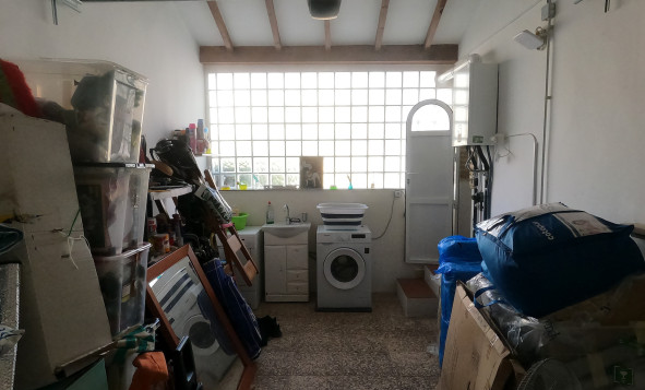 Herverkoop - 3. Vrijstaande villa - Algorfa - Costa Blanca Zuid