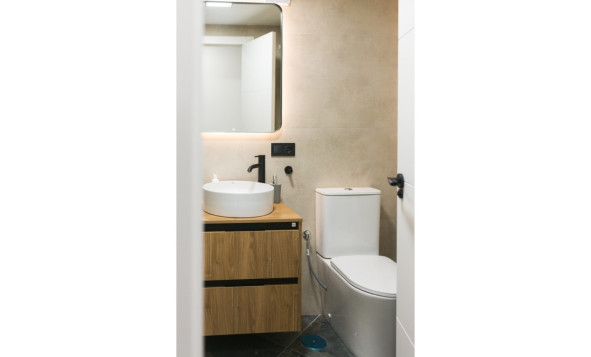 Resale - 1. Apartment / flat - Torrevieja - Costa Blanca South