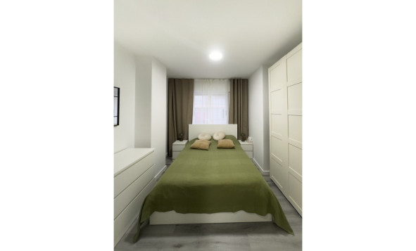 Resale - 1. Apartment / flat - Torrevieja - Costa Blanca South