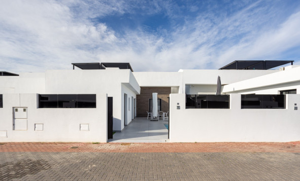 Herverkoop - 3. Vrijstaande villa - Torre Pacheco - Costa Calida