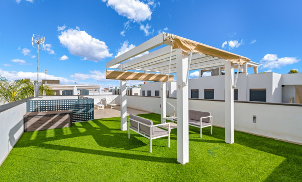 Herverkoop - 3. Vrijstaande villa - Ciudad Quesada - Costa Blanca Zuid