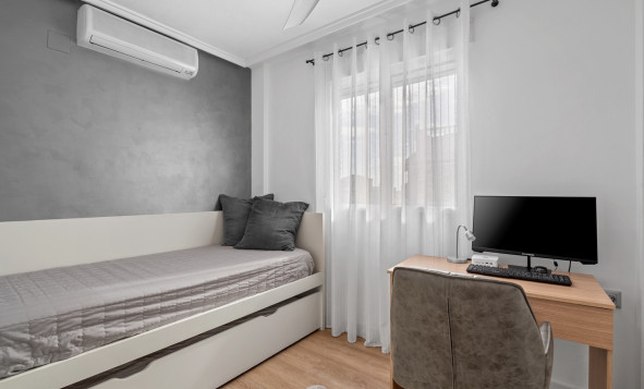 Herverkoop - 4. Halfvrijstaande villa - Ciudad Quesada - Costa Blanca Zuid