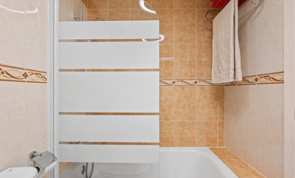 Herverkoop - 4. Halfvrijstaande villa - Ciudad Quesada - Costa Blanca Zuid