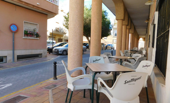Resale - Commercial property - San Miguel de Salinas - Costa Blanca South