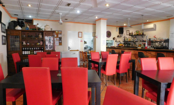 Resale - Commercial property - San Miguel de Salinas - Costa Blanca South