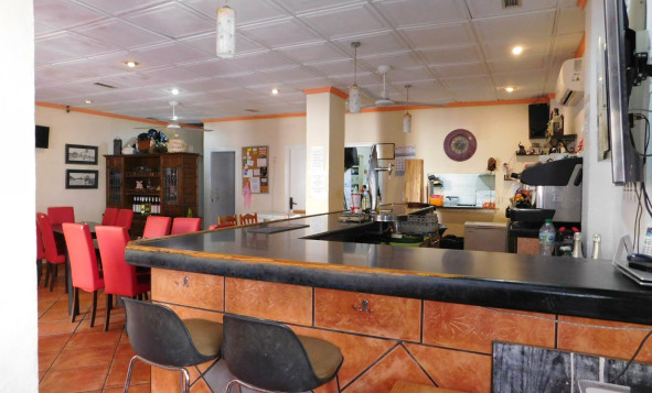 Resale - Commercial property - San Miguel de Salinas - Costa Blanca South