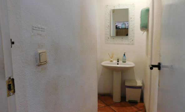 Resale - Commercial property - San Miguel de Salinas - Costa Blanca South