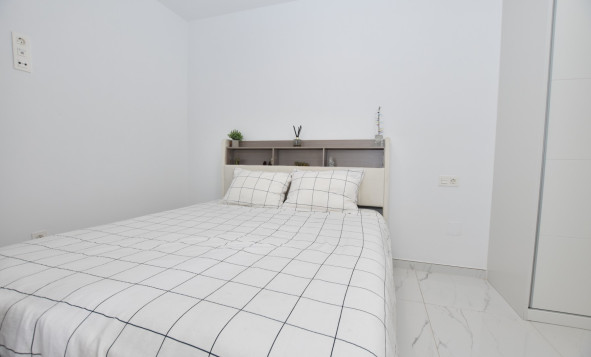 Herverkoop - 3. Vrijstaande villa - Los Montesinos - Costa Blanca Zuid