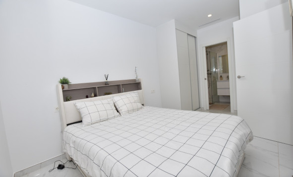 Herverkoop - 3. Vrijstaande villa - Los Montesinos - Costa Blanca Zuid