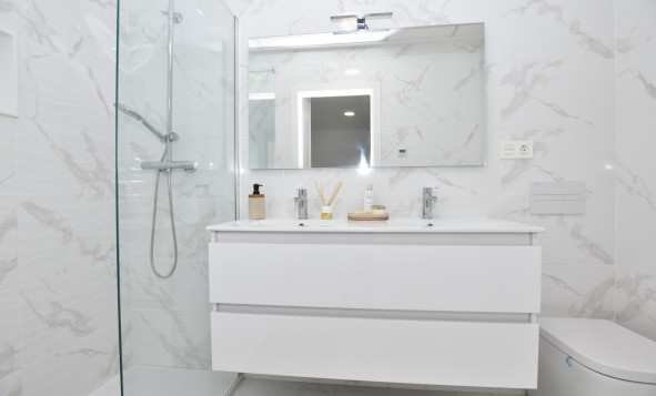 Herverkoop - 3. Vrijstaande villa - Los Montesinos - Costa Blanca Zuid