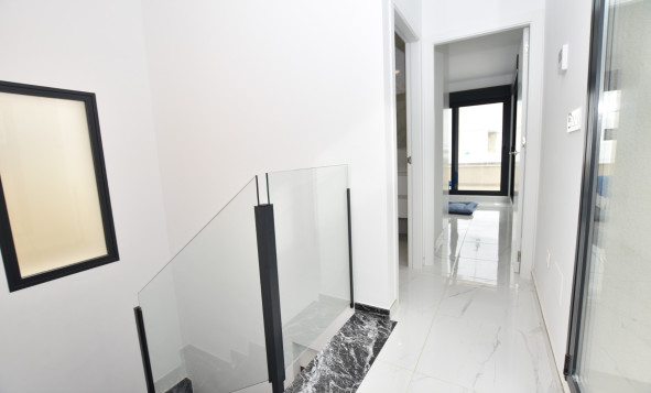 Herverkoop - 3. Vrijstaande villa - Los Montesinos - Costa Blanca Zuid