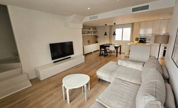 Reventa - 3. Casa indepiende - Torrevieja - Costa Blanca Sur