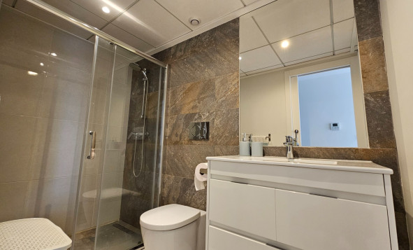 Herverkoop - 3. Vrijstaande villa - Torrevieja - Costa Blanca Zuid