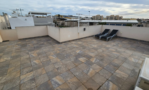 Herverkoop - 3. Vrijstaande villa - Torrevieja - Costa Blanca Zuid