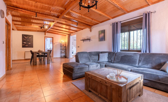 Resale - 6. Detached villa - Hondón de las Nieves - Costa Blanca South