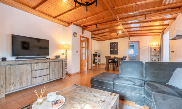 Resale - 6. Detached villa - Hondón de las Nieves - Costa Blanca South