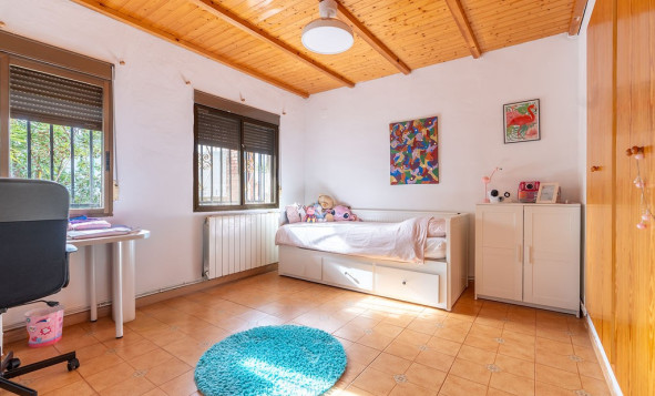 Resale - 6. Detached villa - Hondón de las Nieves - Costa Blanca South