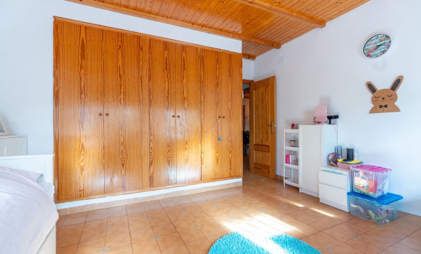 Resale - 6. Detached villa - Hondón de las Nieves - Costa Blanca South