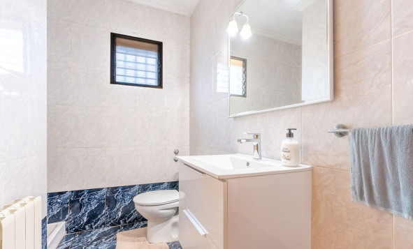 Resale - 6. Detached villa - Hondón de las Nieves - Costa Blanca South