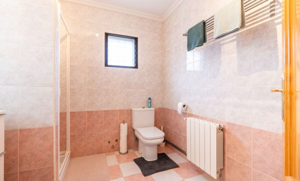 Resale - 6. Detached villa - Hondón de las Nieves - Costa Blanca South