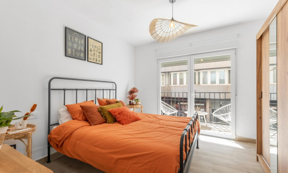 Herverkoop - 2. Town house / tussenwoning - Torrevieja - Costa Blanca Zuid