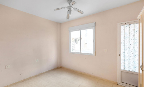 Herverkoop - 1. Appartement / flat - Torrevieja - Costa Blanca Zuid