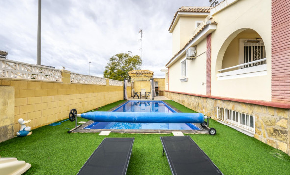 Herverkoop - 3. Vrijstaande villa - Sierra Golf - Costa Calida