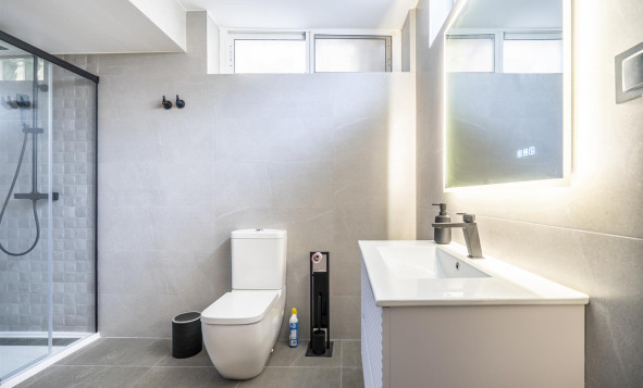 Herverkoop - 3. Vrijstaande villa - Sierra Golf - Costa Calida