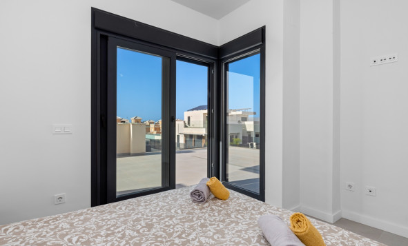 Herverkoop - 4. Halfvrijstaande villa - San Fulgencio - Costa Blanca Zuid