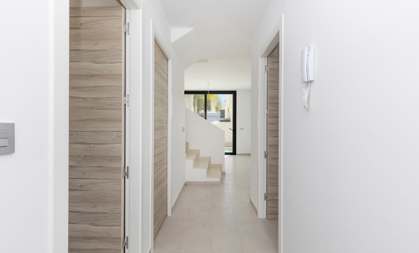 Herverkoop - 3. Vrijstaande villa - Orihuela - Costa Blanca Zuid