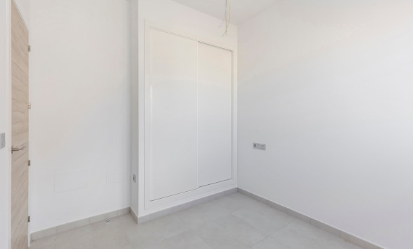 Herverkoop - 3. Vrijstaande villa - Orihuela - Costa Blanca Zuid