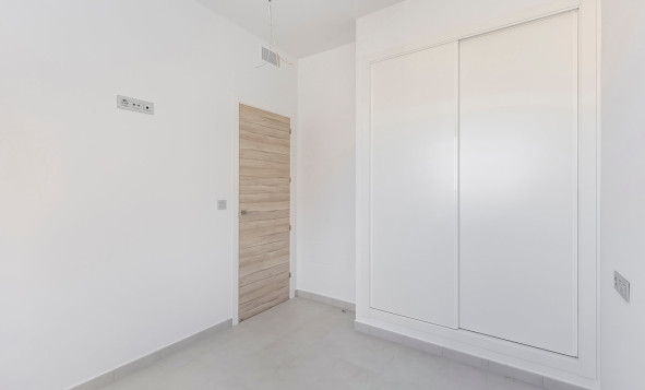 Herverkoop - 3. Vrijstaande villa - Orihuela - Costa Blanca Zuid