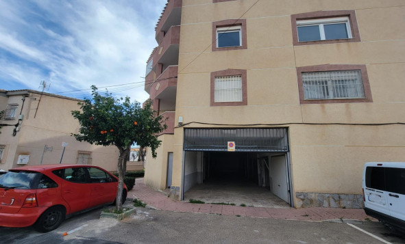 Herverkoop - Garage - Orihuela Costa - Costa Blanca Zuid