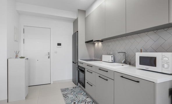 Resale - 1. Apartment / flat - San Miguel de Salinas - San Miguel