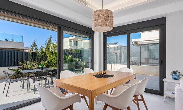 Resale - 4. Semi-detached villa - La Marina - La Marina - Urbanization