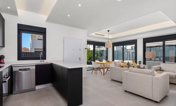 Resale - 4. Semi-detached villa - La Marina - La Marina - Urbanization