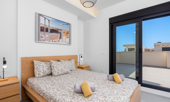 Resale - 4. Semi-detached villa - La Marina - La Marina - Urbanization