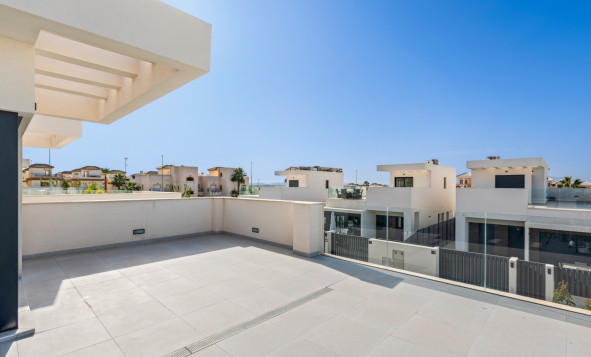 Resale - 4. Semi-detached villa - La Marina - La Marina - Urbanization