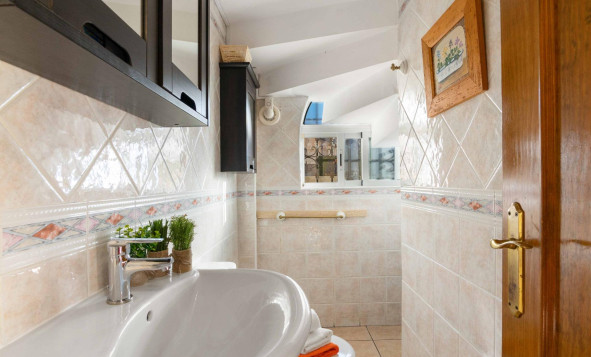 Herverkoop - 3. Vrijstaande villa - Orihuela Costa - Costa Blanca Zuid