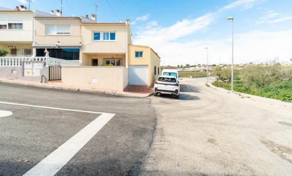 Herverkoop - 2. Town house / tussenwoning - San Miguel de Salinas - Torremendo