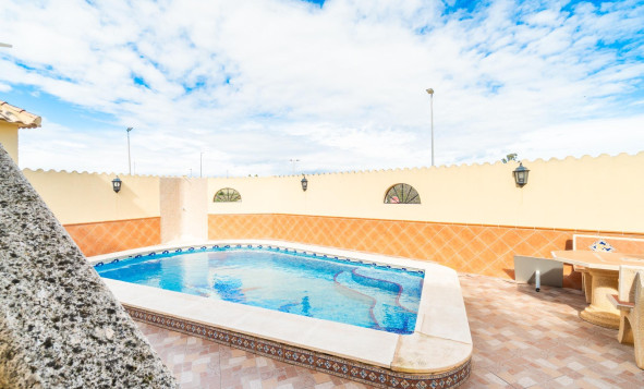 Herverkoop - 2. Town house / tussenwoning - San Miguel de Salinas - Torremendo