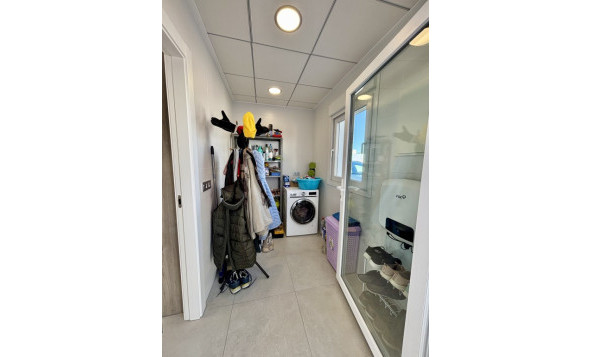 Herverkoop - 3. Vrijstaande villa - Benijófar - Costa Blanca Zuid