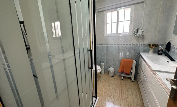 Herverkoop - 2. Town house / tussenwoning - Bigastro - Costa Blanca Zuid