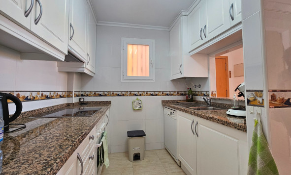 Herverkoop - 1. Appartement / flat - Torrevieja - Costa Blanca Zuid