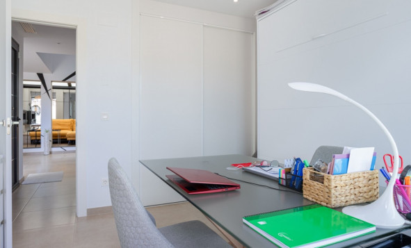 Herverkoop - 2. Town house / tussenwoning - Benijófar - Costa Blanca Zuid