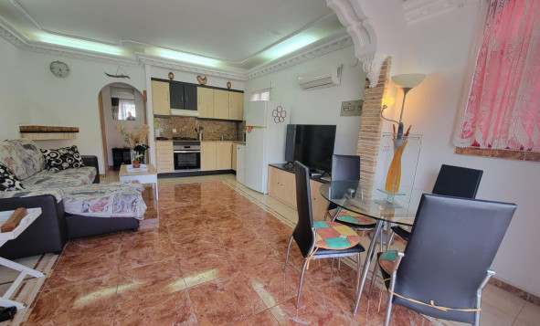 Herverkoop - 2. Town house / tussenwoning - Torrevieja - La Siesta - El Salado - Torreta