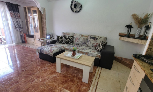 Herverkoop - 2. Town house / tussenwoning - Torrevieja - La Siesta - El Salado - Torreta