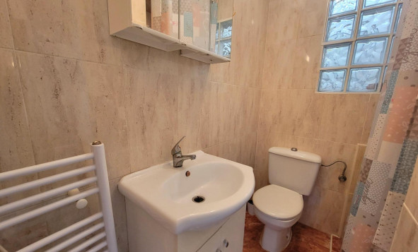 Herverkoop - 2. Town house / tussenwoning - Torrevieja - La Siesta - El Salado - Torreta