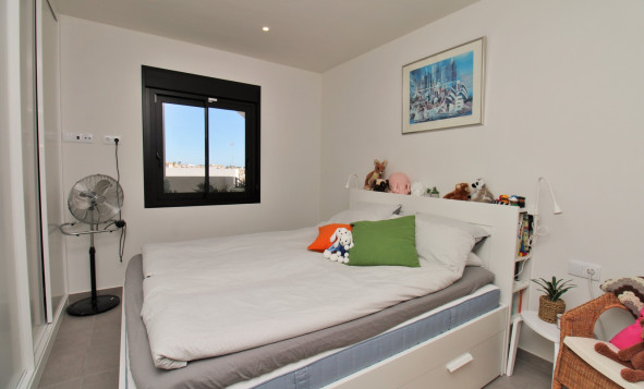 Resale - 1. Apartment / flat - Villamartin - Costa Blanca South