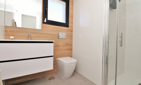 Resale - 1. Apartment / flat - Villamartin - Costa Blanca South